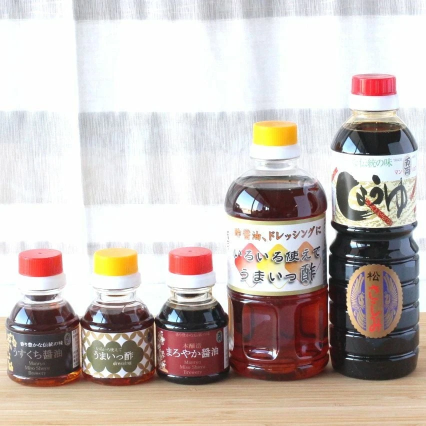 【セット】万両のお試し調味料詰合せ（万両さしみ醤油・いろいろ使えてうまいっ酢・本醸造まろやか醤油・うすくち醤油）【万両味噌醤油醸造元】